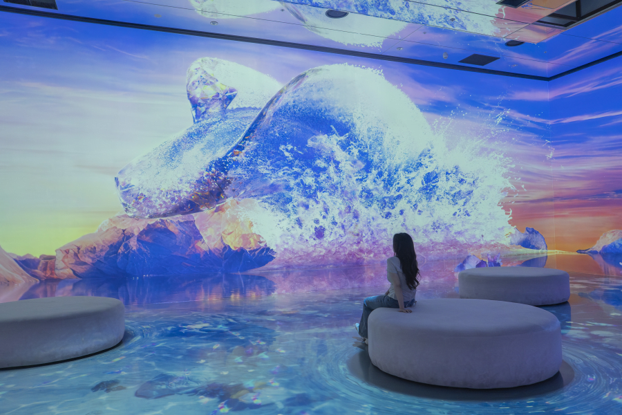 깊이 있는 스토리텔링으로 완성되는 몰입감